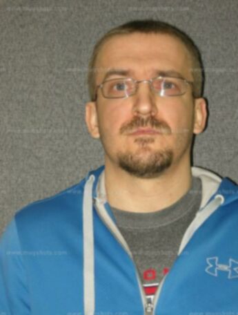 Quentin J Louis