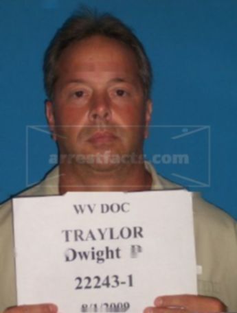 Dwight D Traylor