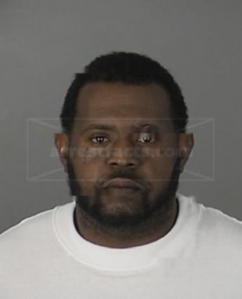 Denzil Pernell Quiver
