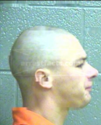 Kenneth E Mcqueary