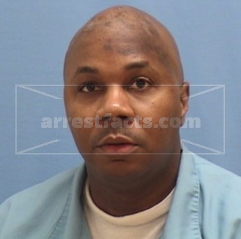 Delvano Sion Roberson
