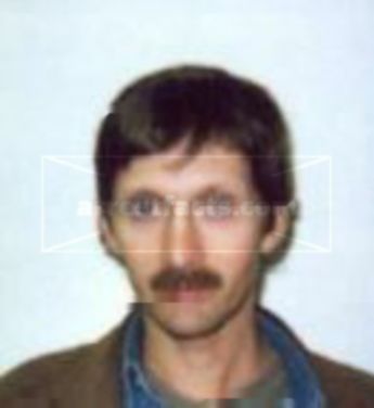 Robert Earl Mezzell