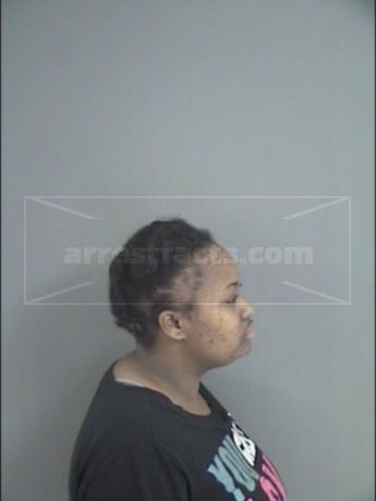 Shaneque Nicole Maxie