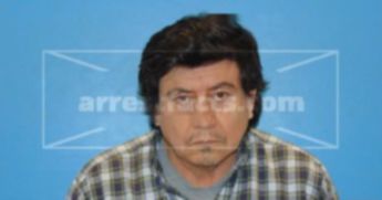 Eleazar J Herrera