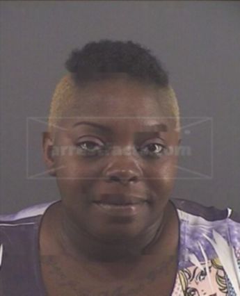 Bernisha Waynette Linwood