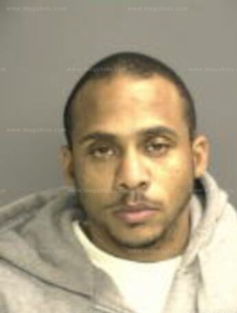 Deidric J Huggins