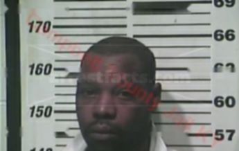 Demetrius Lamar Holt