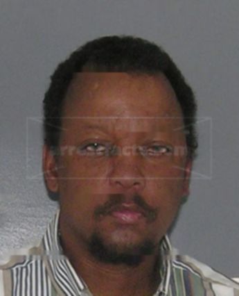 Michael Lorenze Harvey
